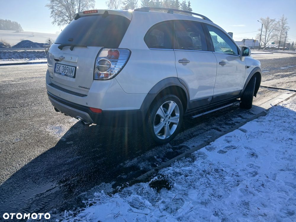 Chevrolet Captiva 2.2 D LTZ - 2