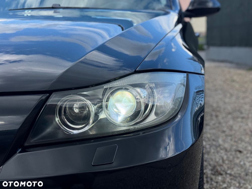 BMW Seria 3 318d DPF - 6