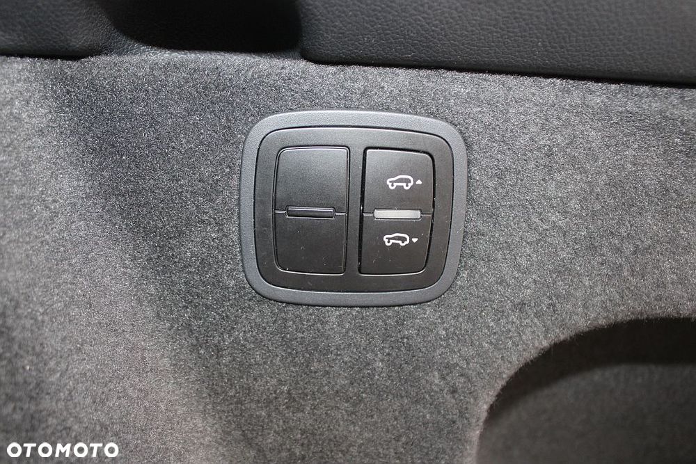 Porsche Macan GTS - 38