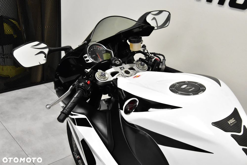 Honda CBR - 15