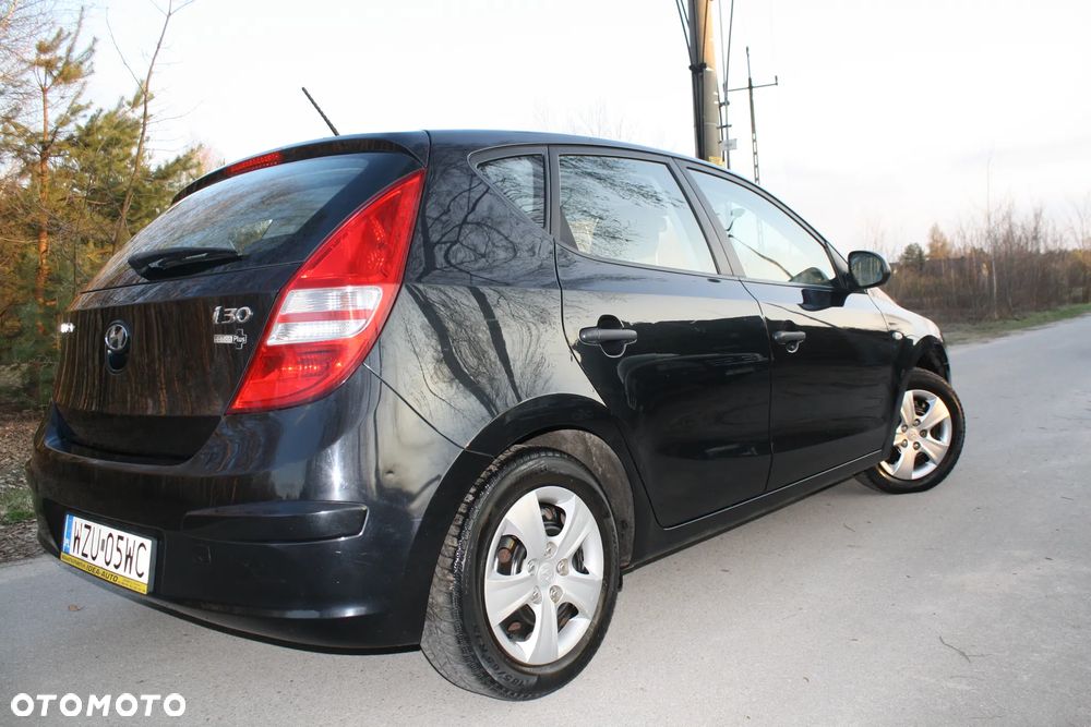 Hyundai i30 1.4 Classic + - 6