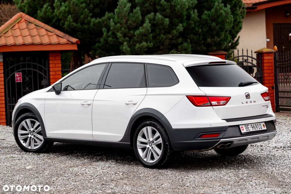 Seat Leon 2.0 TDI Start&Stop 4Drive DSG X-Perience - 4