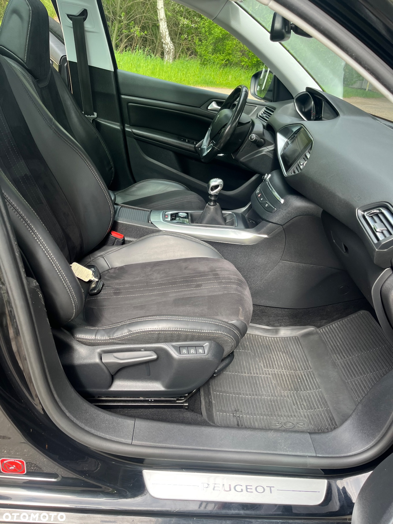 Peugeot 308 SW PureTech 130 GPF Stop & Start Allure Pack - 22