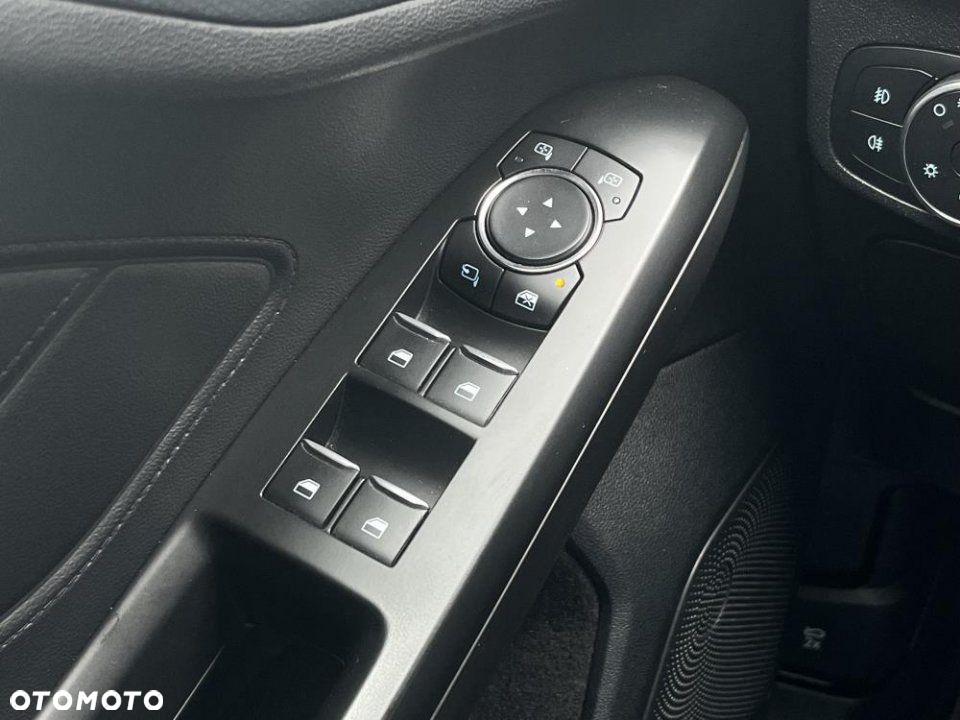 Ford Focus - 13