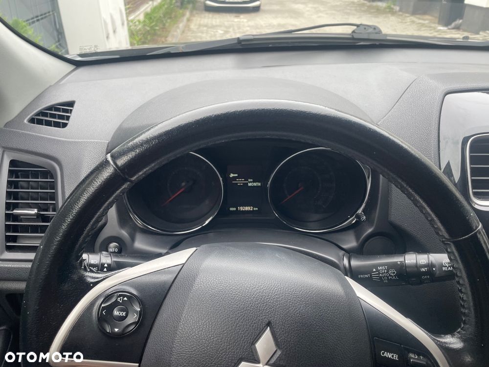 Mitsubishi ASX 1.8 DID Invite 4WD AS&G - 13