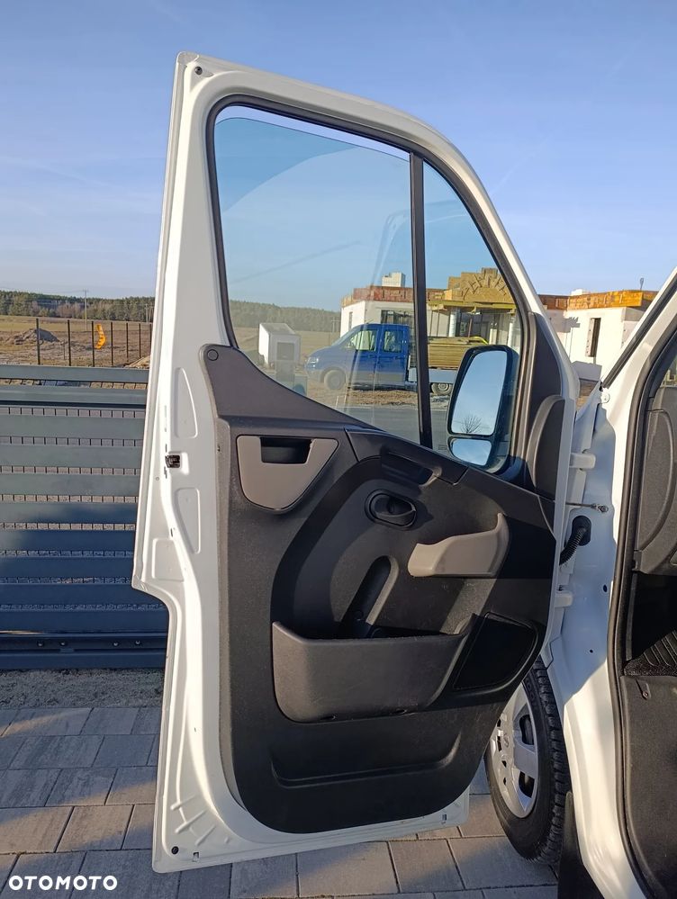 Renault Master - 12