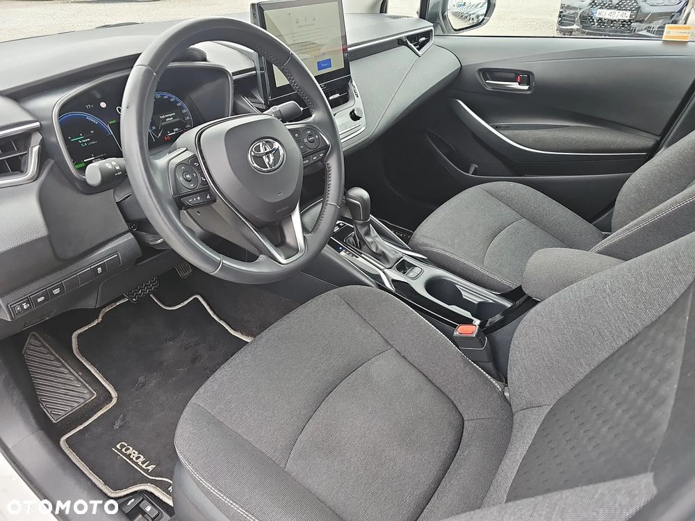 Toyota Corolla 1.8 Hybrid Comfort - 10