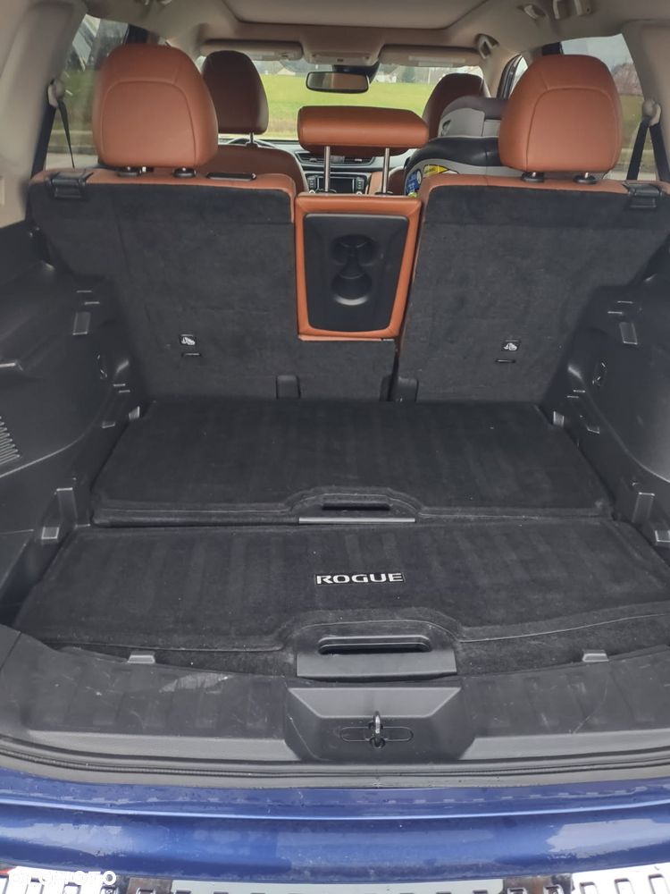 Nissan Rogue - 8