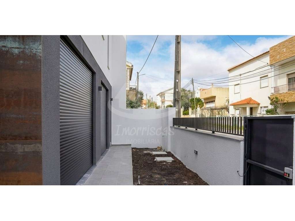 Moradia T5 na Portela da Azóia, Santa Iria de Azóia - Grande imagem: 2/56