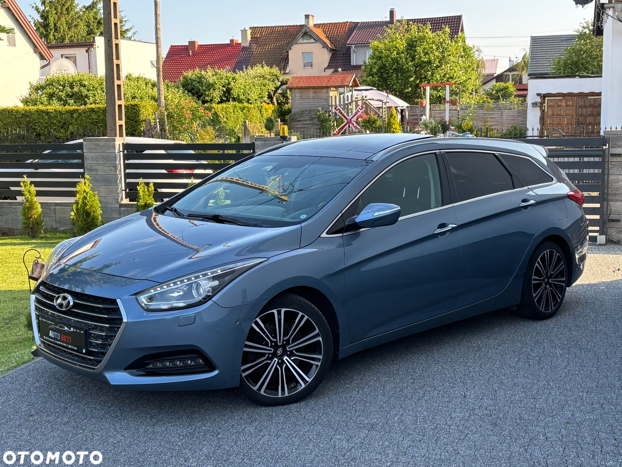 Hyundai i40 Kombi blue 1.7 CRDi DCT Premium - 31