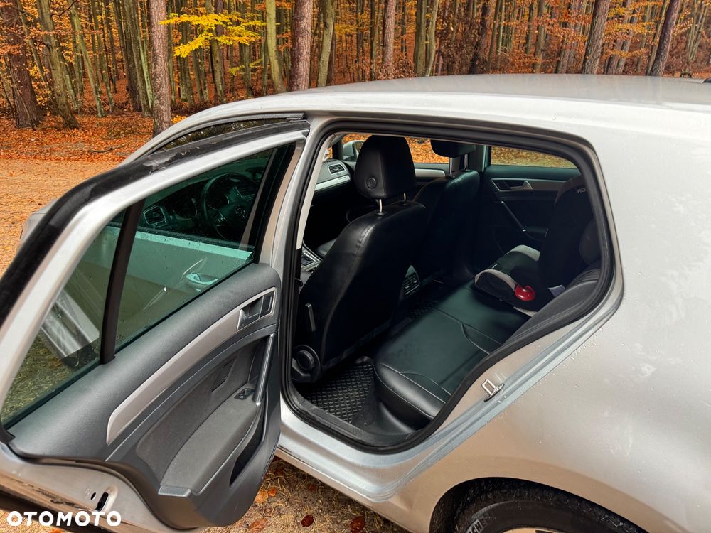 Volkswagen Golf e-Golf - 8