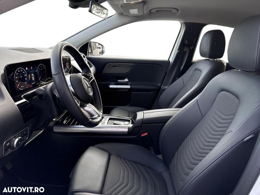 MERCEDES-BENZ GLA 2024 — imagine 14