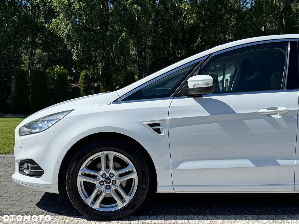 Ford S-Max 2.0 TDCi Titanium - 21