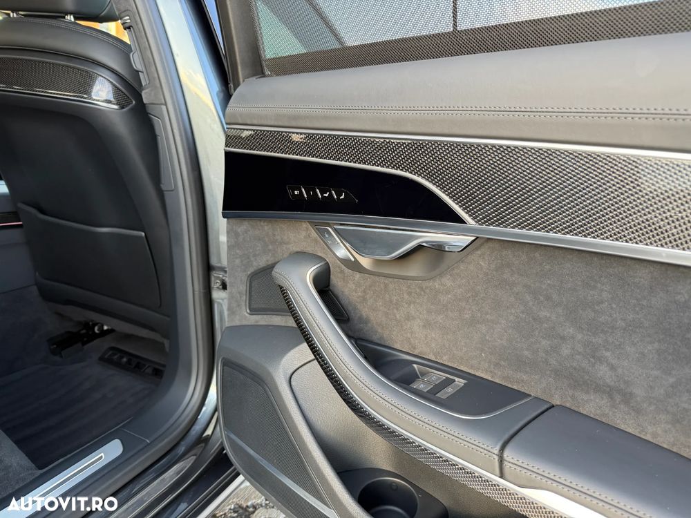 Audi S8 4.0 TFSI quattro Tiptronic - 38