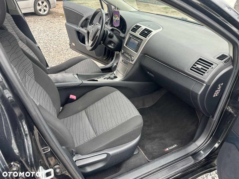 Toyota Avensis 1.8 Sol plus NAVI MS - 13