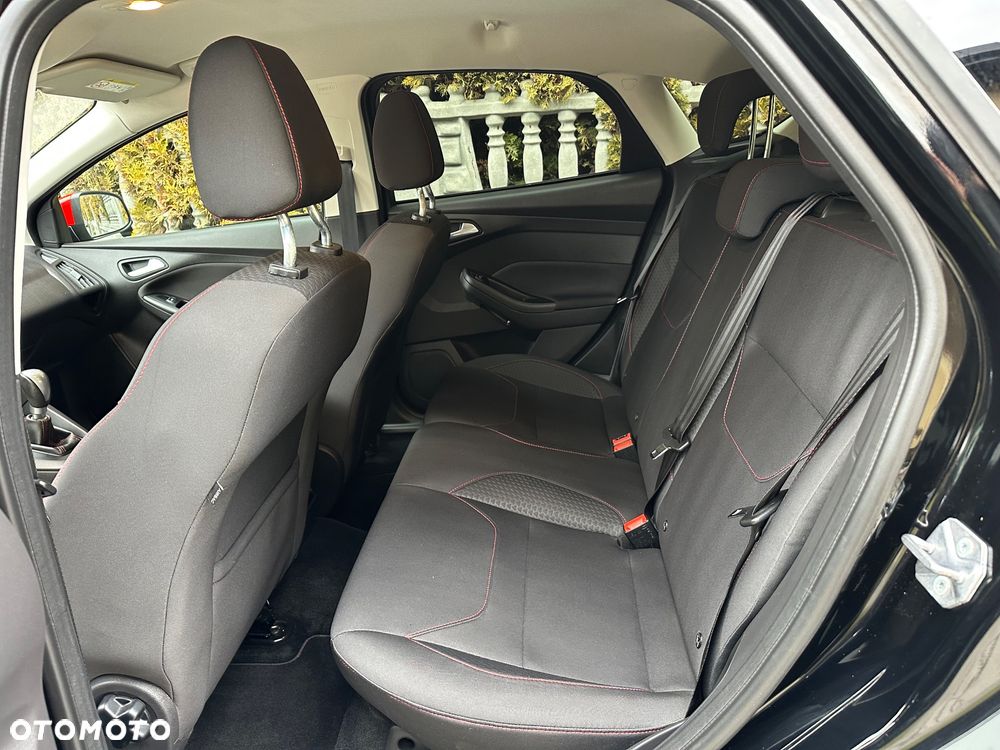 Ford Focus 1.5 EcoBoost STart-Stopp-System ST-LINE - 33