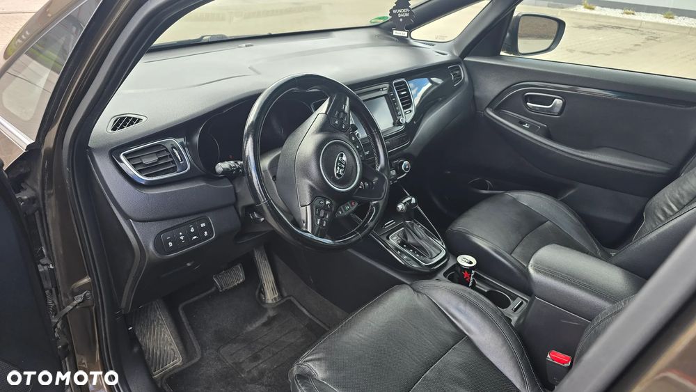Kia Carens 1.7 CRDi XL 7DCT - 13