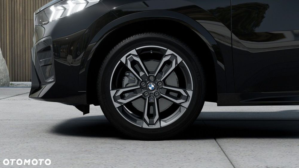 BMW iX2 - 8