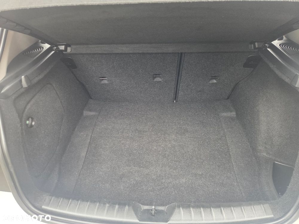 BMW Seria 1 116d DPF Edition Sport - 35