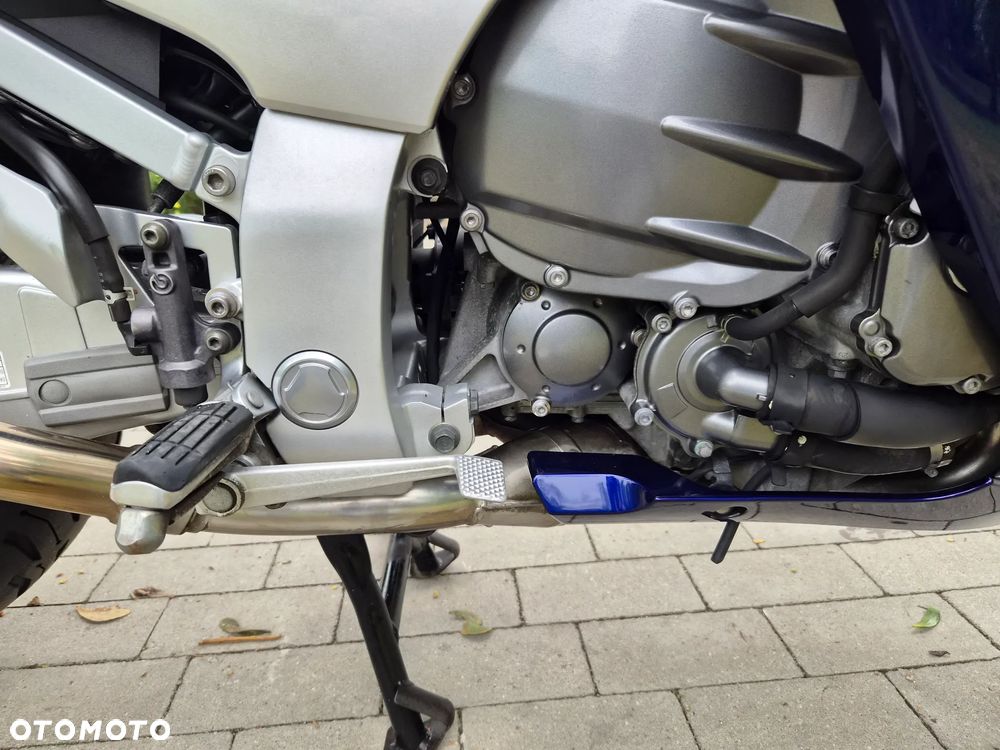 Yamaha FJR - 22