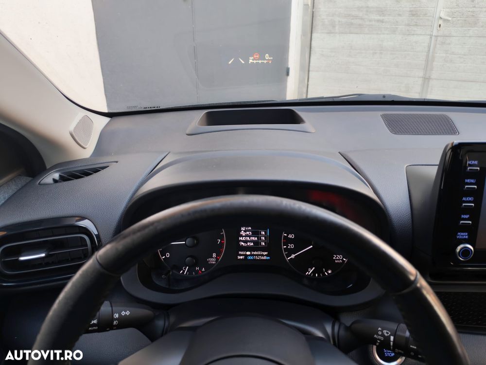 Toyota Yaris 1.5 VVT-i Style - 7