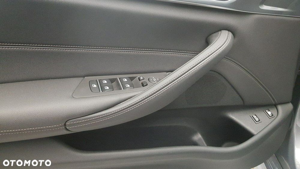 BMW Seria 5 - 18