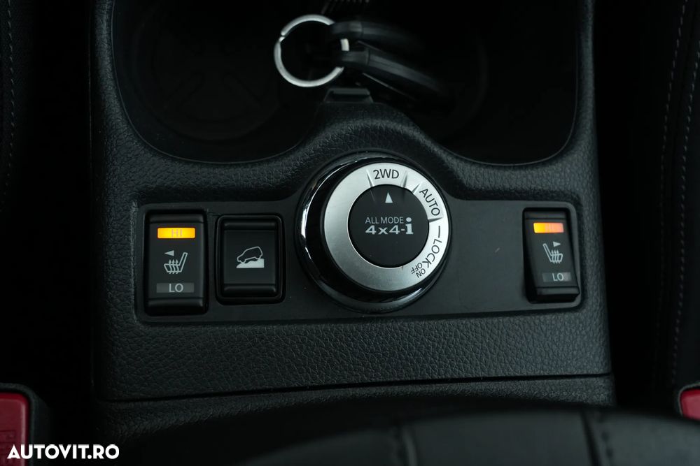 Nissan X-Trail 2.0 dCi ALL-MODE 4x4i Xtronic N-Connecta - 30