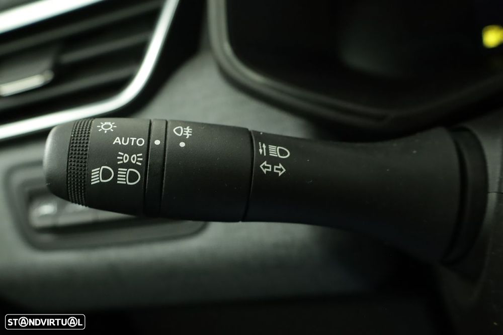 Mitsubishi Colt 1.0 MPI-T Invite - 16