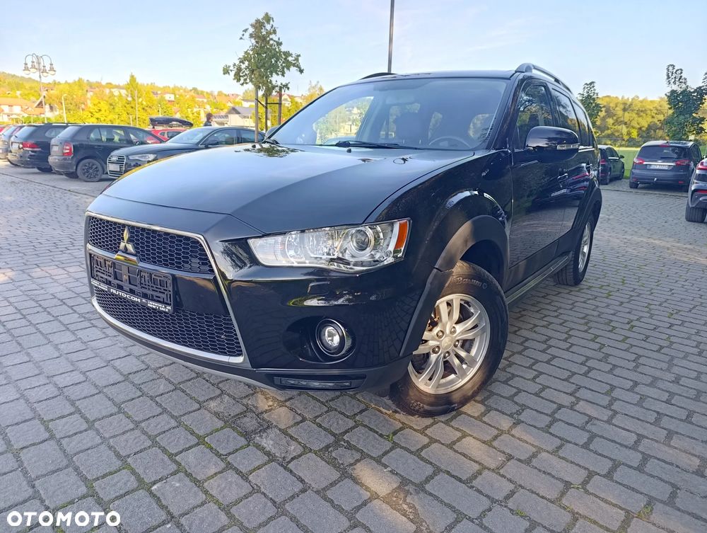 Mitsubishi Outlander 2.2 DI-D 4WD Automatik Invite - 1