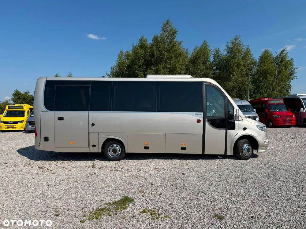 Mercedes-Benz Sprinter 519 - 3