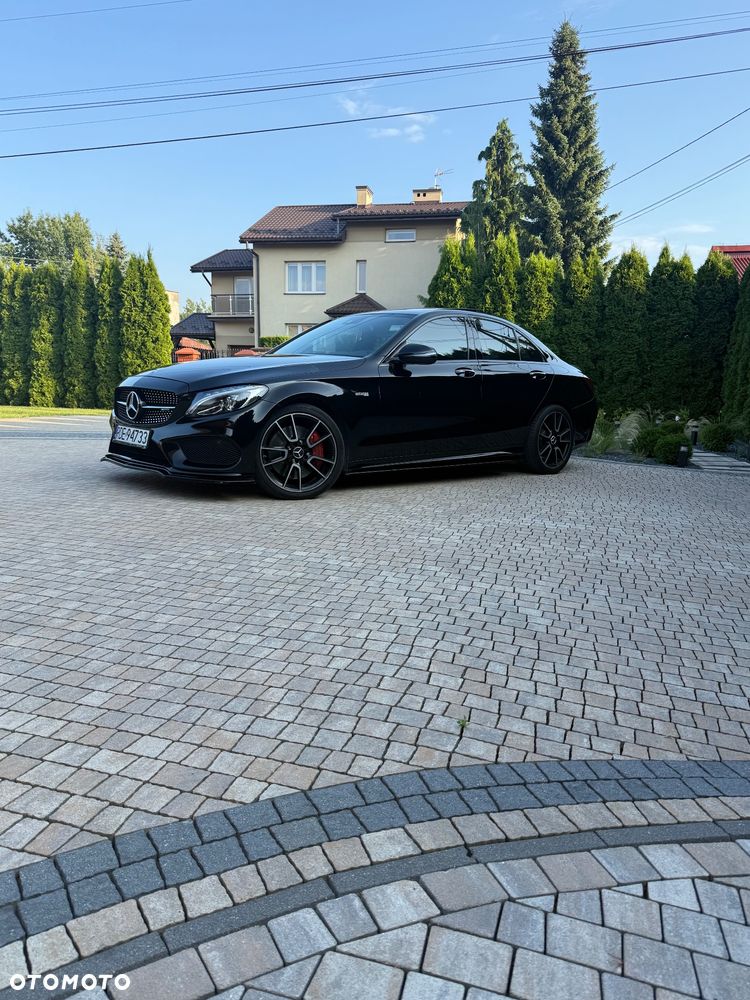Mercedes-Benz Klasa C AMG 43 4-Matic - 4