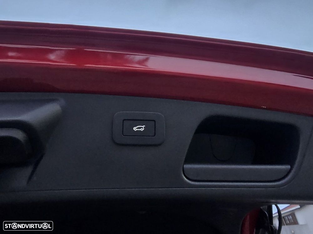 Jaguar E-Pace 1.5 P300e R-Dynamic SE AWD Aut. - 53