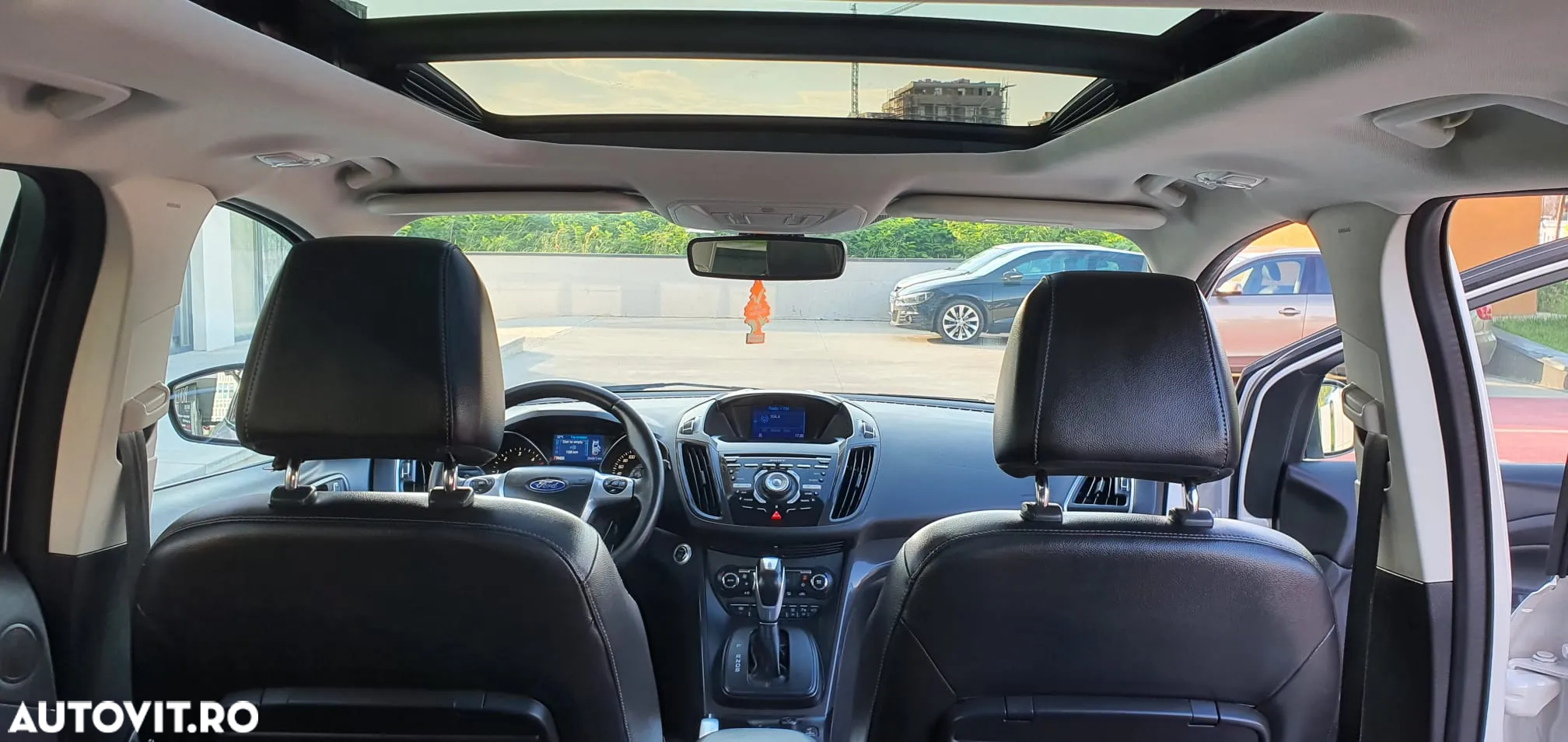 Ford Kuga - 8
