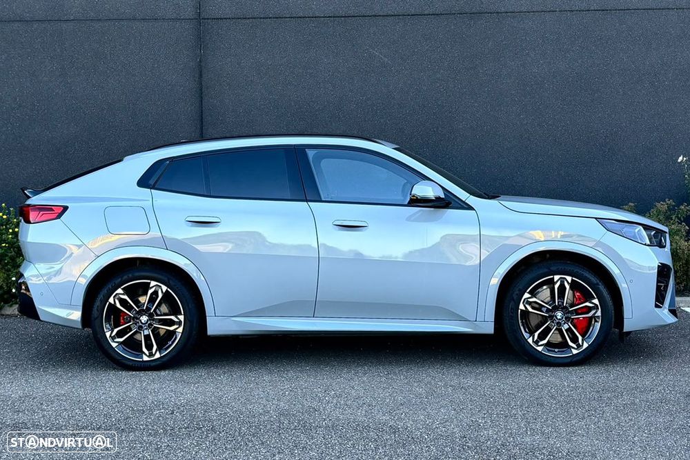 BMW iX2 xDrive30 Pack Desportivo M Pro - 3