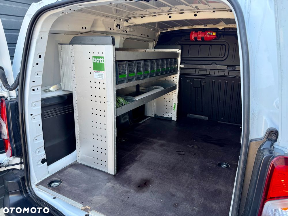 Opel Combo - 25