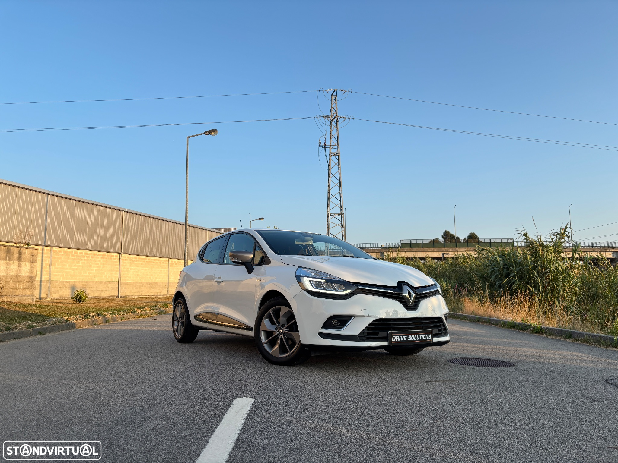 Renault Clio 0.9 TCe Limited Edition - 3