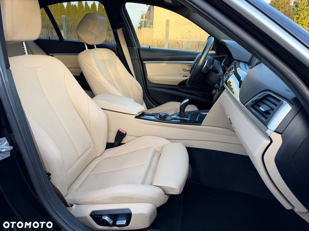 BMW Seria 3 330i Edition Luxury Line Purity - 8