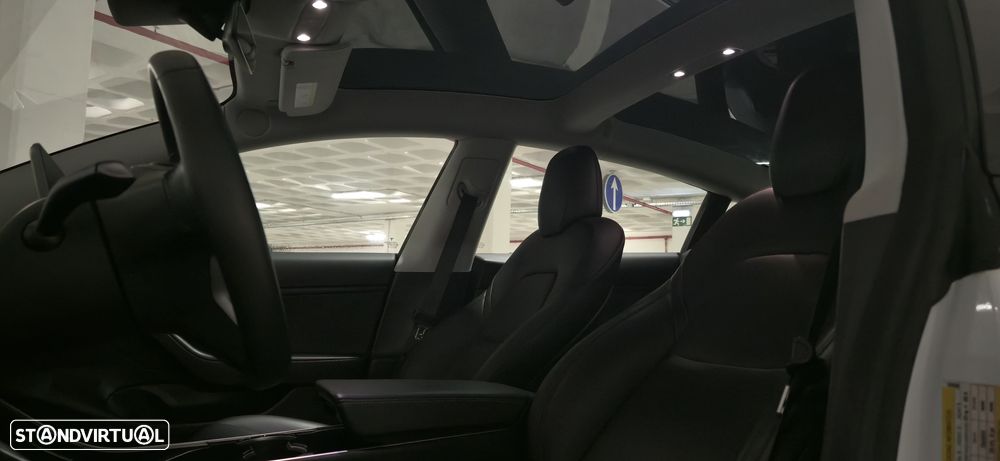 Tesla Model 3 Long Range Tração Integral - 16
