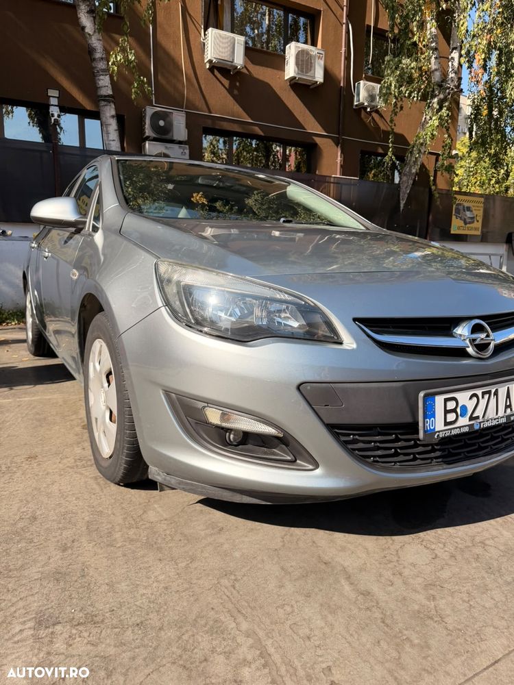 Opel Astra - 2
