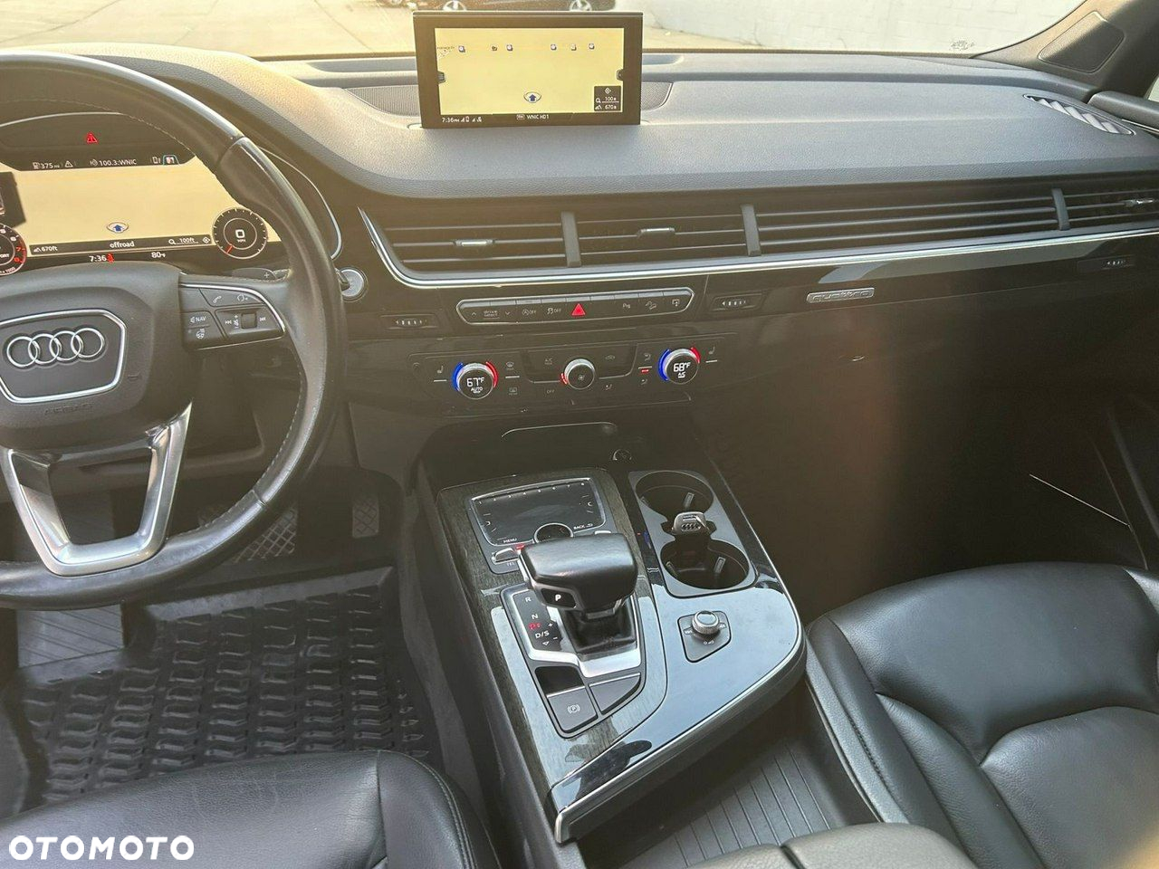 Audi Q7 - 12