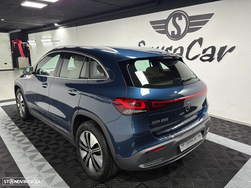 Mercedes-Benz EQA 250 - 5