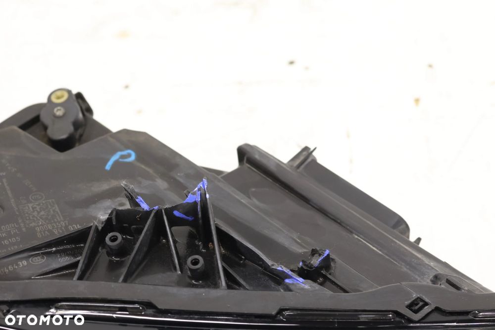 Audi Q2 81A lampa przód prawa 81A941034 - 7