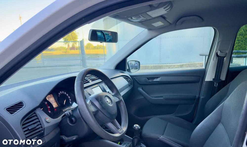 Skoda Fabia 1.2 TSI Active - 13