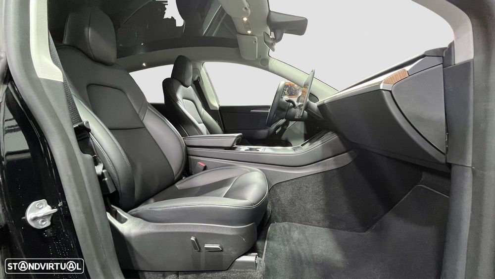 Tesla Model Y Tração Traseira - 13