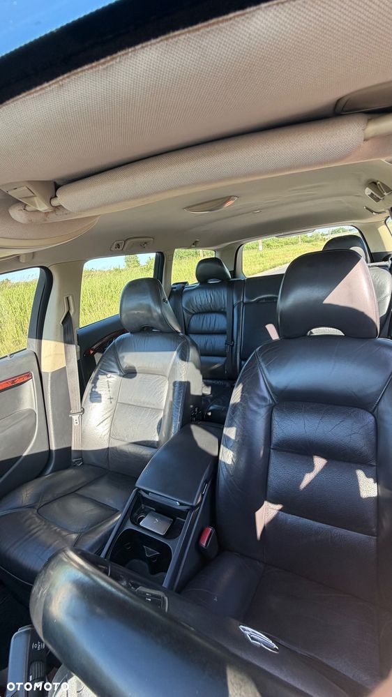 Volvo V70 2.4D Momentum - 11