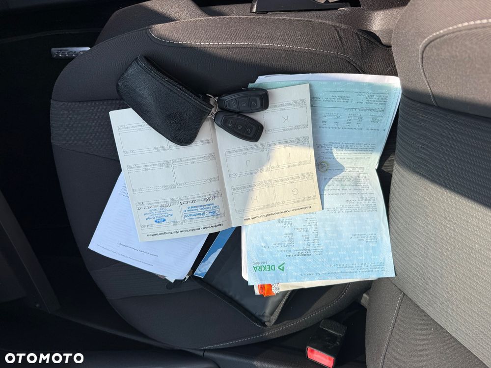 Ford Focus 1.6 EcoBoost Start-Stopp-System Titanium - 22