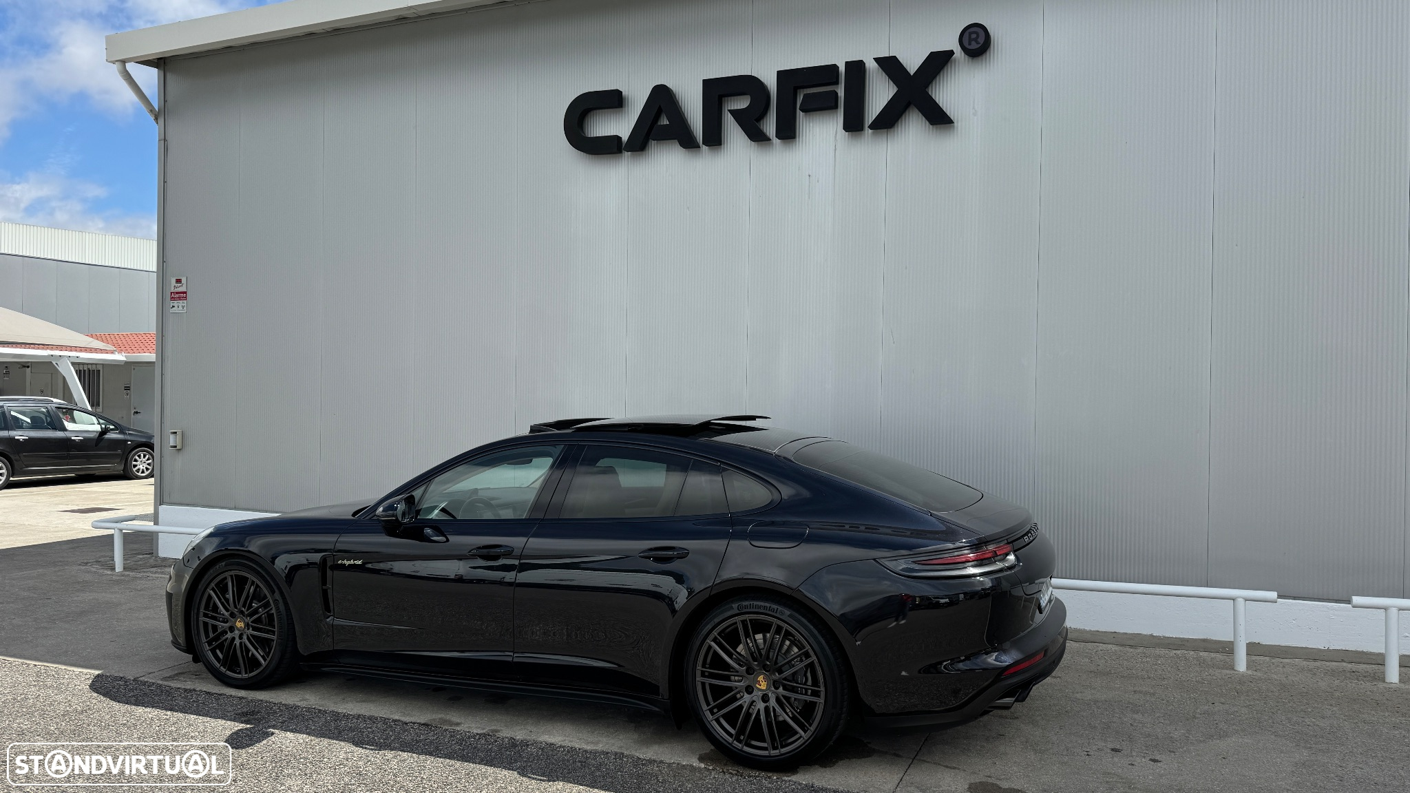 Porsche Panamera 4 E-Hybrid - 12