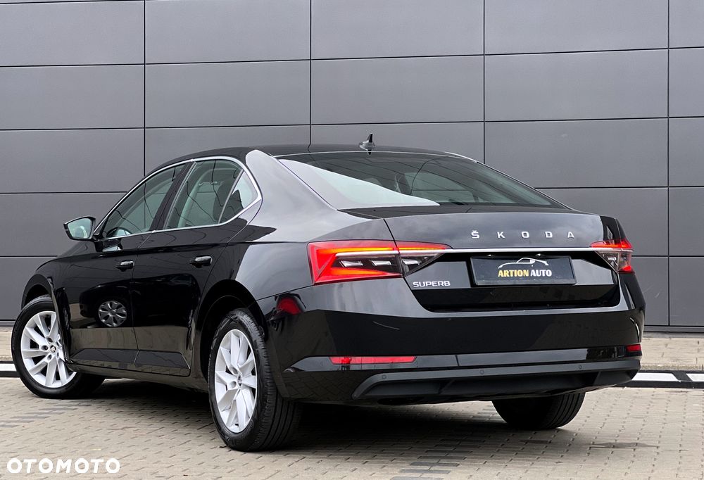 Skoda Superb 2.0 TDI DSG Premium Edition - 15