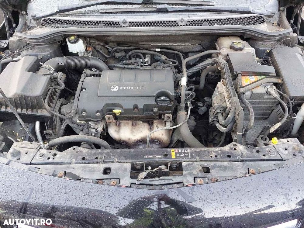 Planetara dreapta Opel Astra J 2011 HATCHBACK 1.4i A14XER - 2