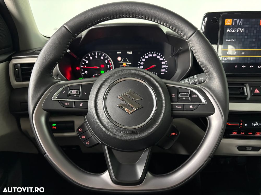 Suzuki Swift 1.2 Dualjet Hybrid Comfort - 12